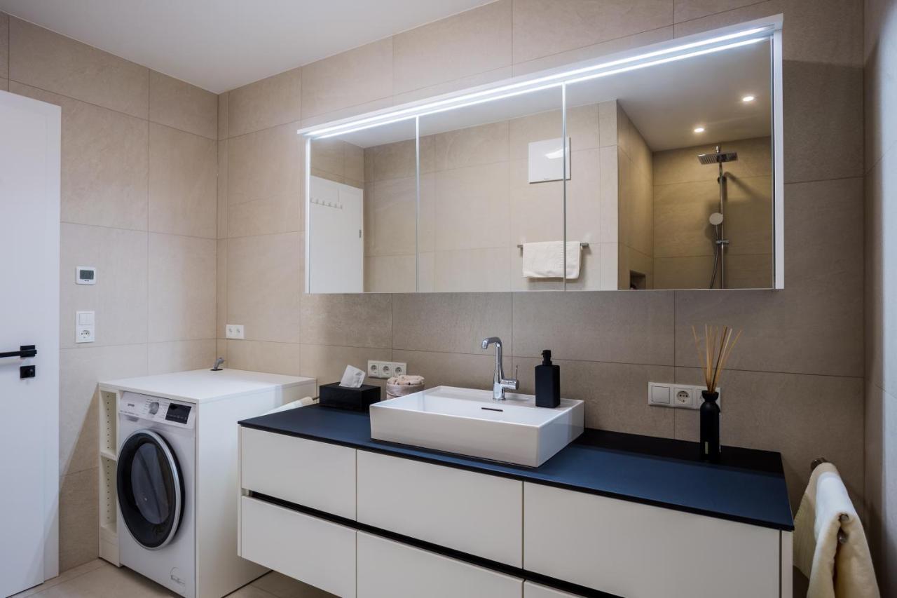 Moderne Wohnung Mit Terrasse Инсбрук Екстериор снимка
